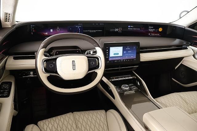 2024 Lincoln Nautilus