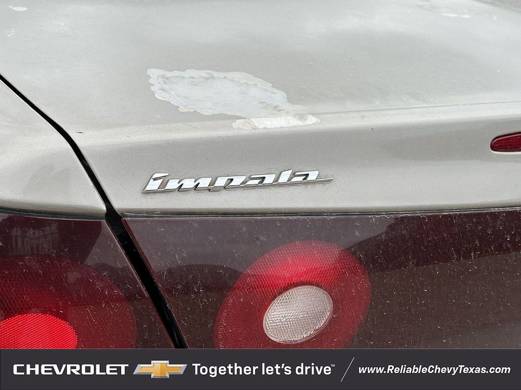2003 Chevrolet Impala null image 2
