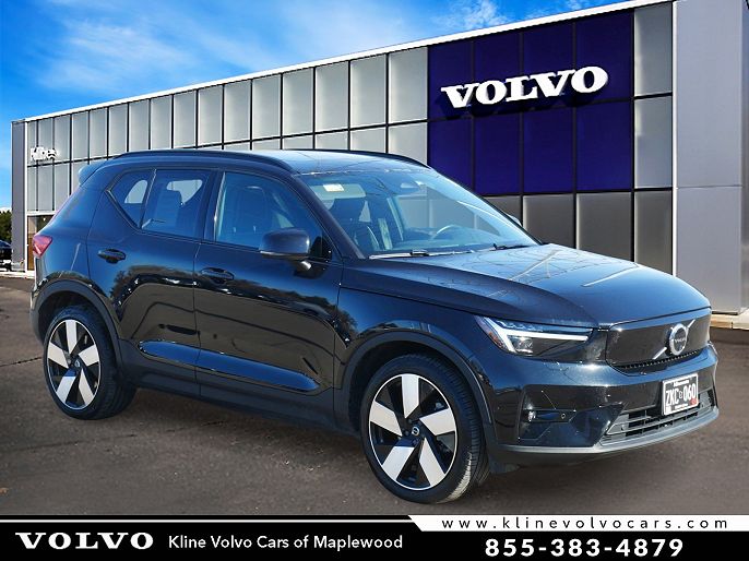 2023 Volvo XC40