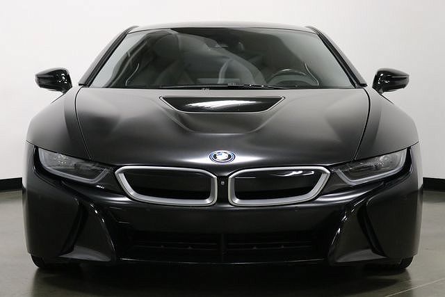 2017 BMW i8 null image 4