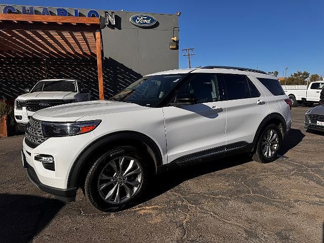 2023 Ford Explorer