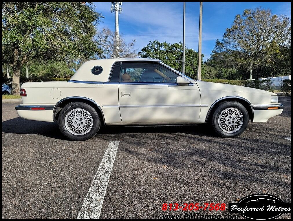 1991 Chrysler TC null image 5