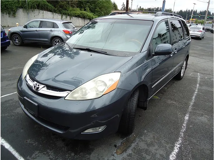 2010 Toyota Sienna