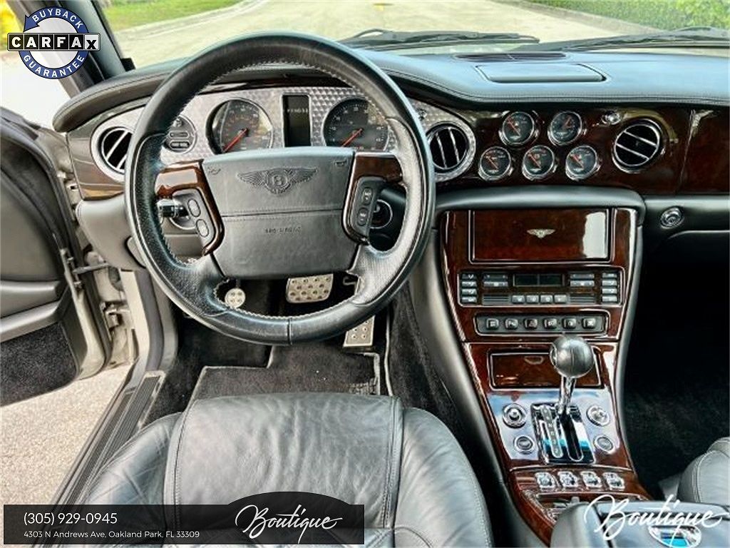 2004 Bentley Arnage T image 50