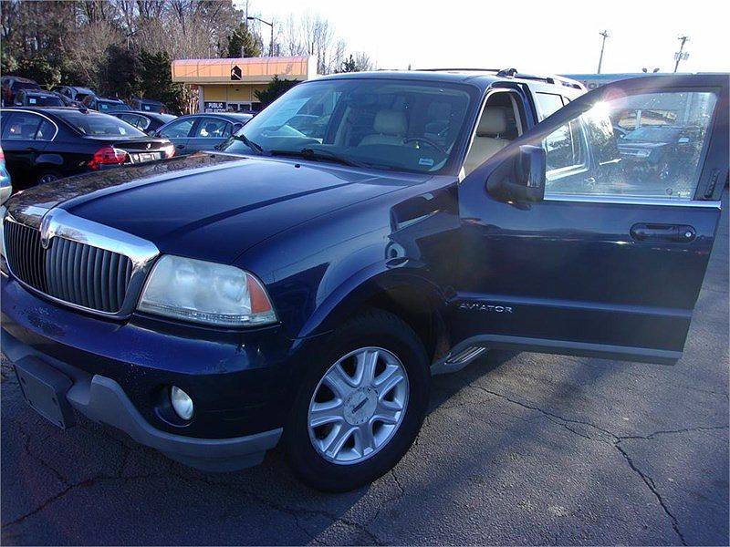 2004 Lincoln Aviator null image 4