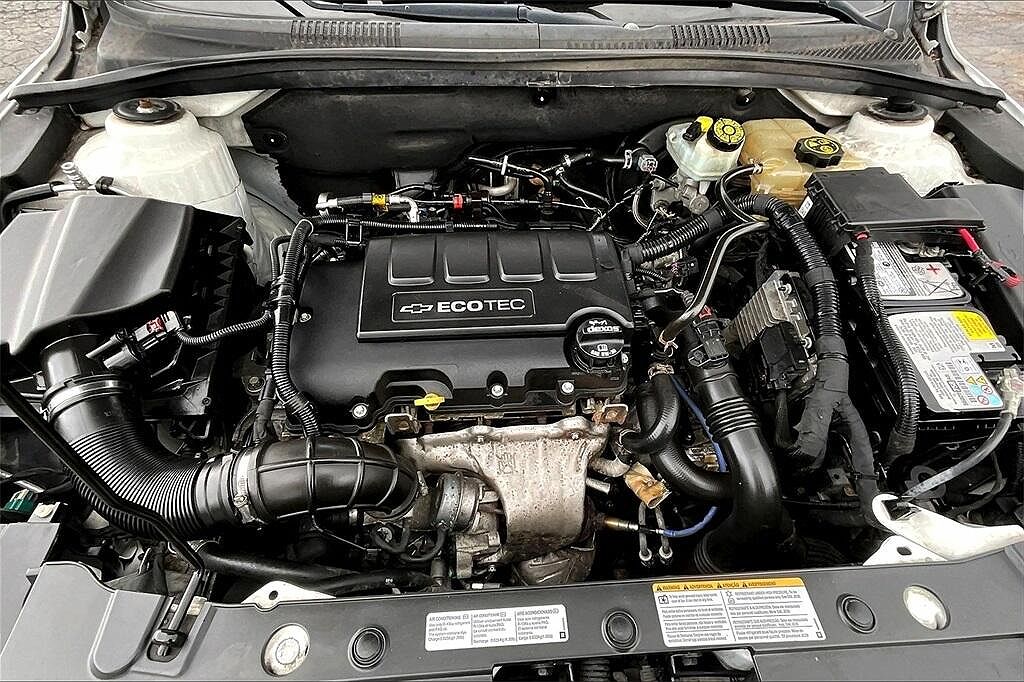 2016 Chevrolet Cruze LTZ image 25