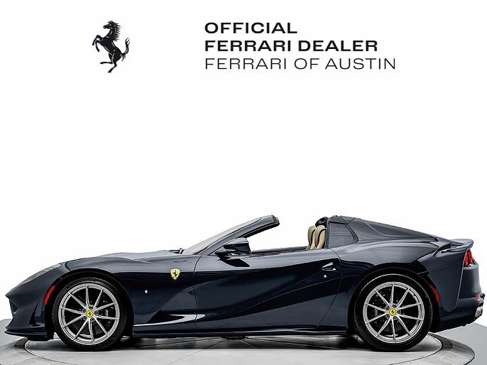 2022 Ferrari 812 GTS