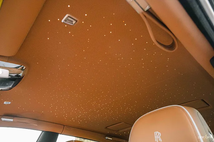 2019 Rolls-Royce Phantom