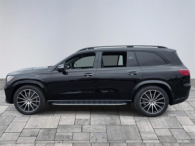 2026 Mercedes-Benz GLS