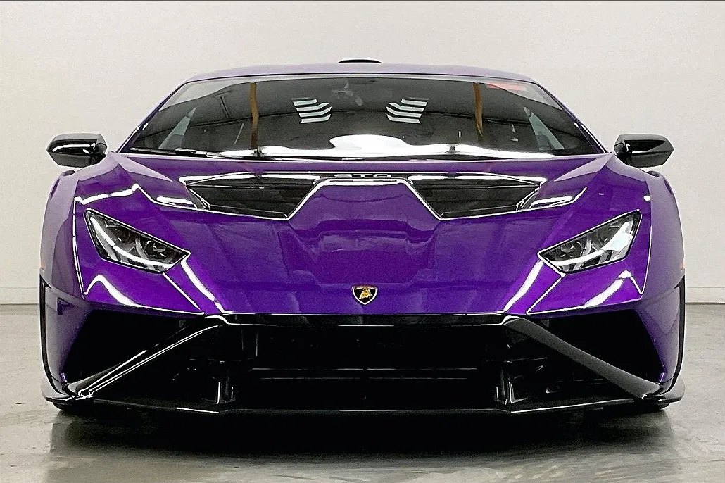 2023 Lamborghini Huracan STO image 1