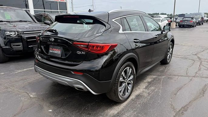 2018 Infiniti QX30