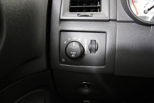 2008 Dodge Charger SRT8 image 27