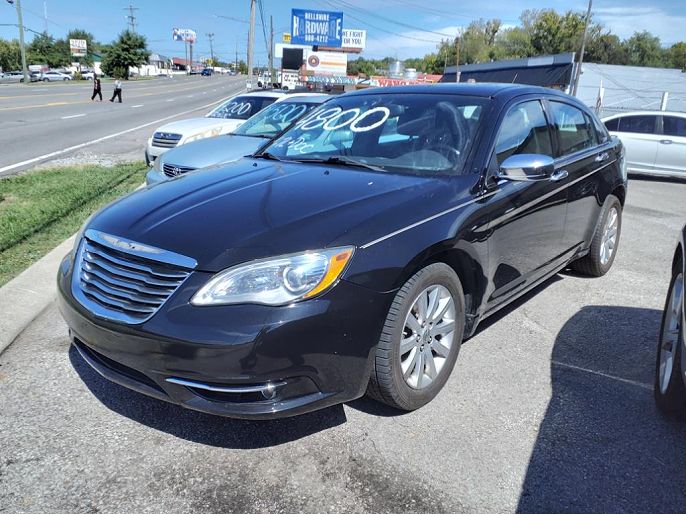 2013 Chrysler 200