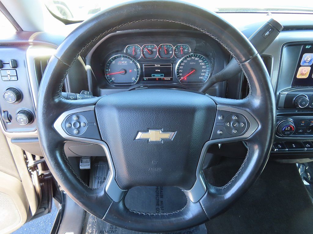 2016 Chevrolet Silverado 1500 LT image 3