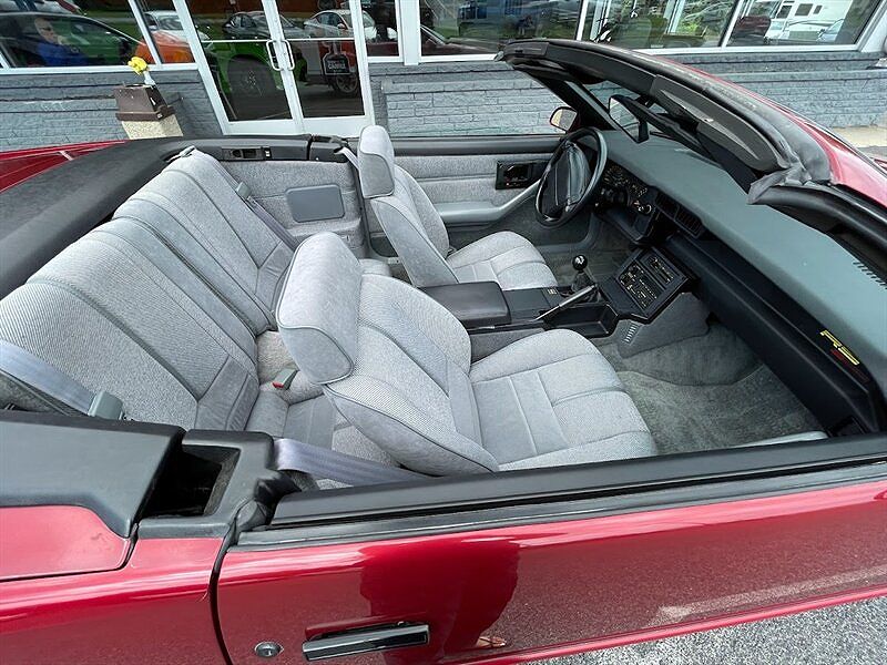 1992 Chevrolet Camaro RS image 6