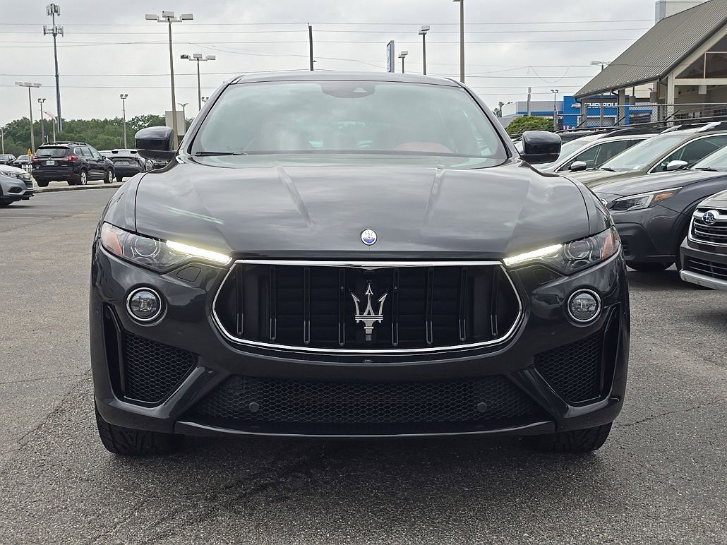 2019 Maserati Levante GTS image 2