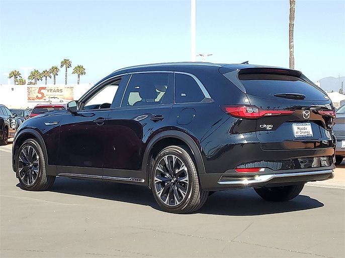 2024 Mazda CX-90
