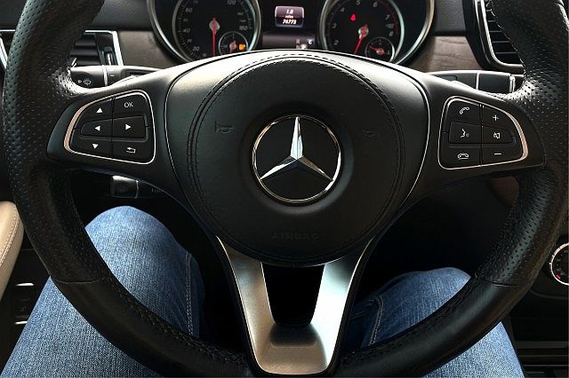 2017 Mercedes-Benz GLS 450 image 12