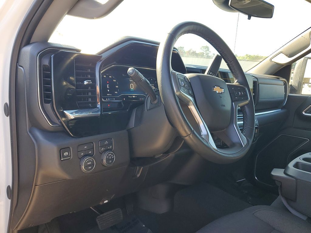 2025 Chevrolet Silverado 2500HD