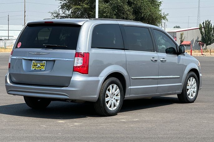 2014 Chrysler Town & Country