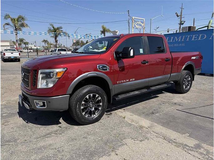 2016 Nissan Titan XD