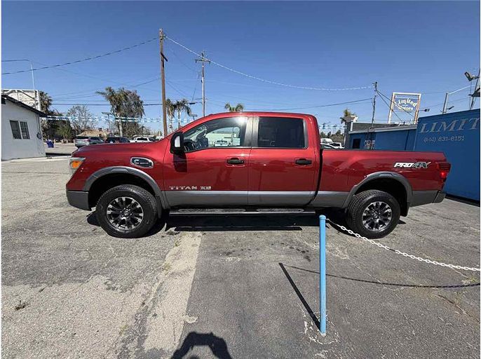 2016 Nissan Titan XD