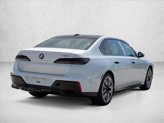 2026 BMW i7