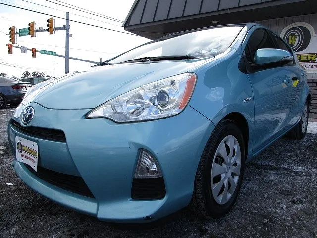 2013 Toyota Prius c