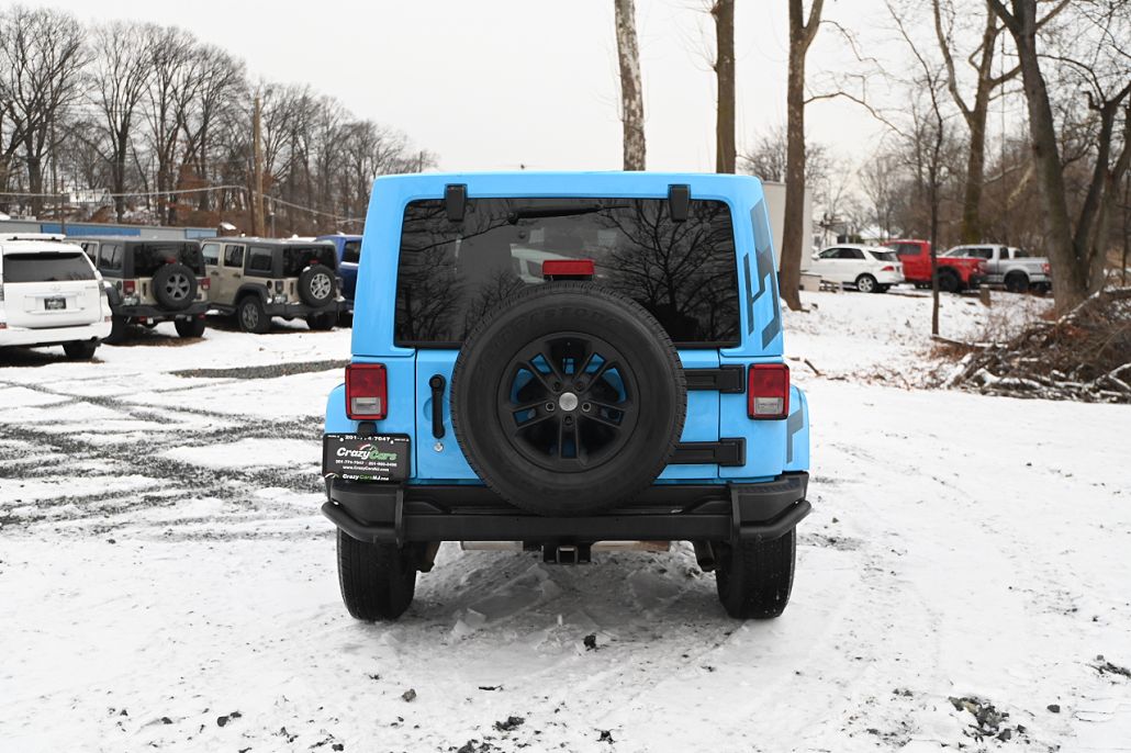 2017 Jeep Wrangler Winter image 3