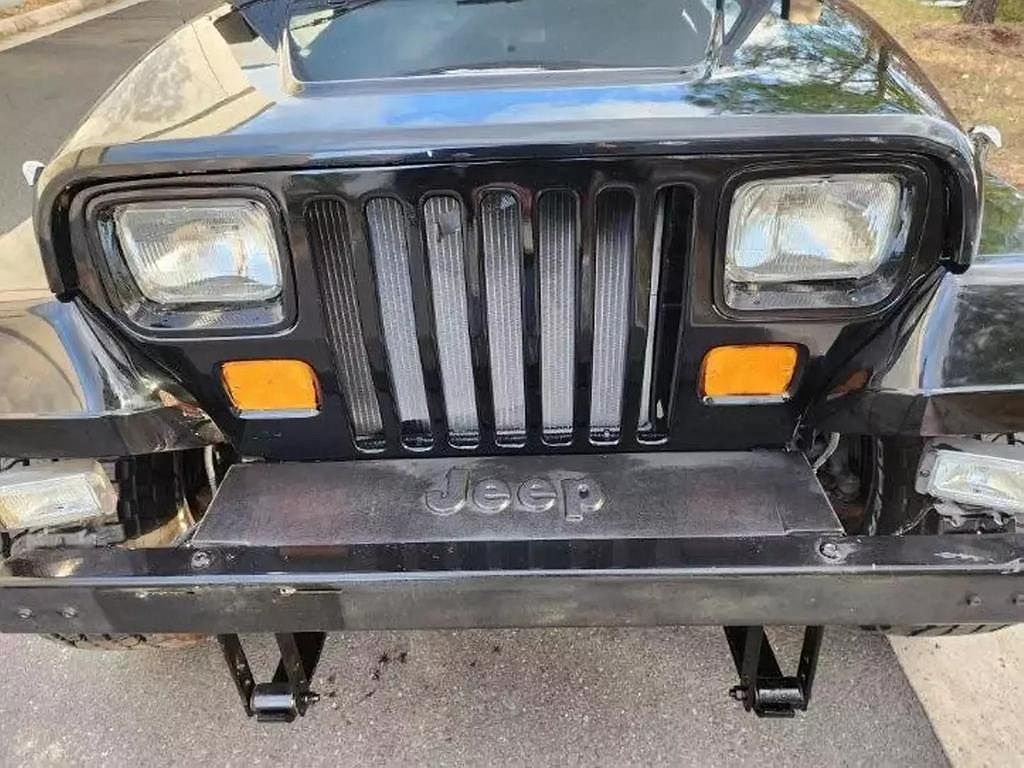 1988 Jeep Wrangler null image 5