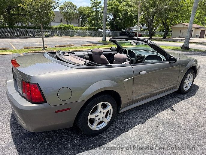 2002 Ford Mustang