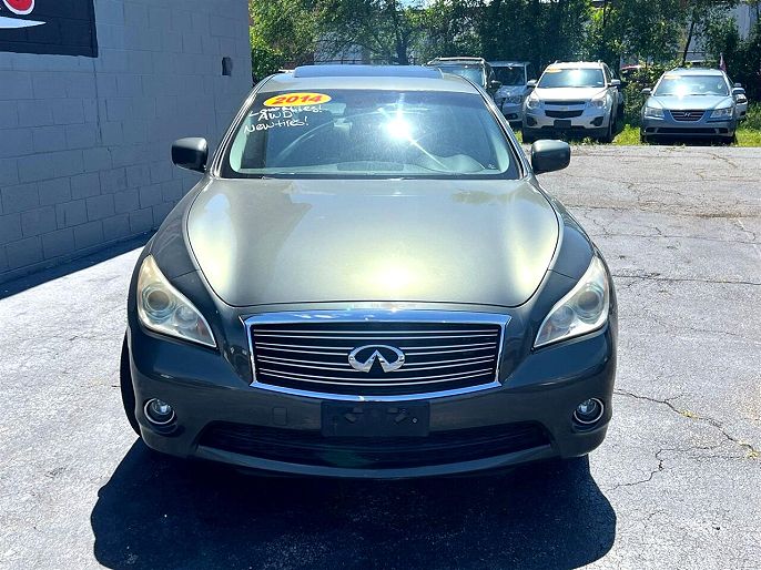 2012 Infiniti M37