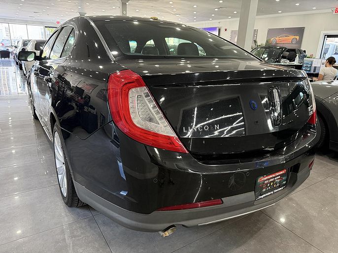 2014 Lincoln MKS