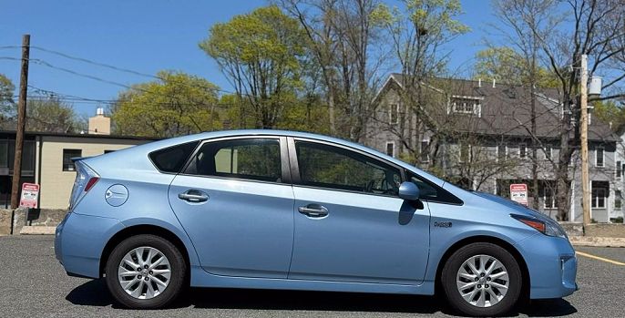 2014 Toyota Prius Plug-in