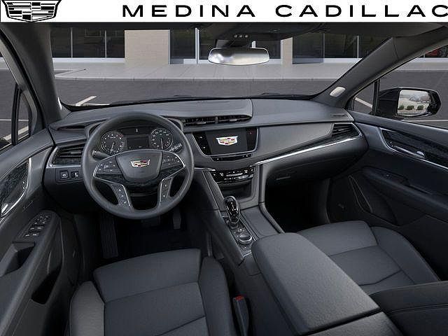 2025 Cadillac XT5