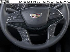 2025 Cadillac XT5