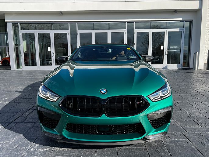 2025 BMW M8