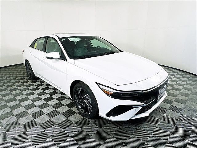 2024 Hyundai Elantra
