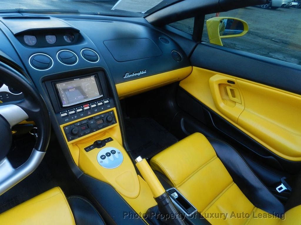 2008 Lamborghini Gallardo null image 19
