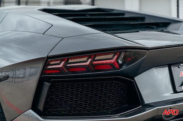 2014 Lamborghini Aventador LP700 image 45