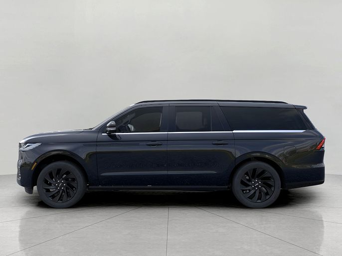 2025 Lincoln Navigator L