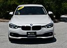 2017 BMW 3 Series 320i image 33