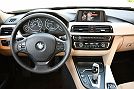 2017 BMW 3 Series 320i image 42