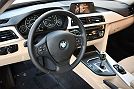 2017 BMW 3 Series 320i image 43
