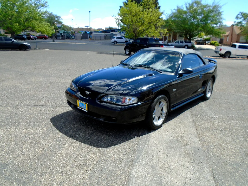1996 Ford Mustang GT image 2