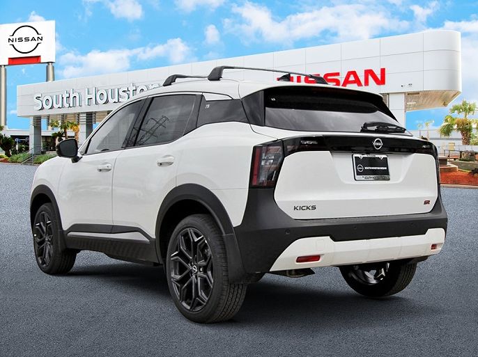 2026 Nissan Kicks
