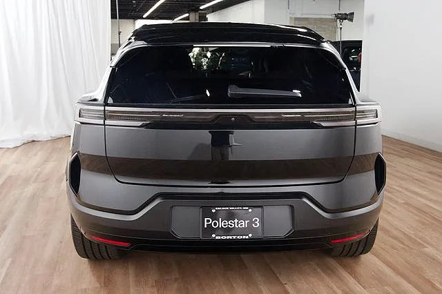 2025 Polestar 3