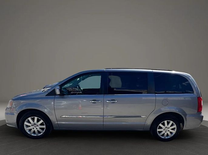 2014 Chrysler Town & Country