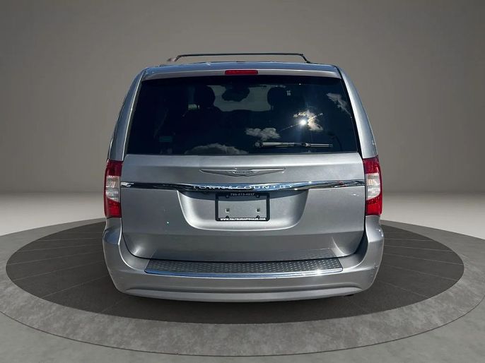 2014 Chrysler Town & Country