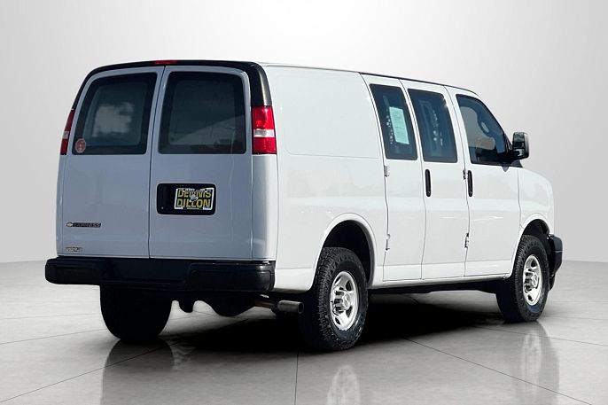 2022 Chevrolet Express